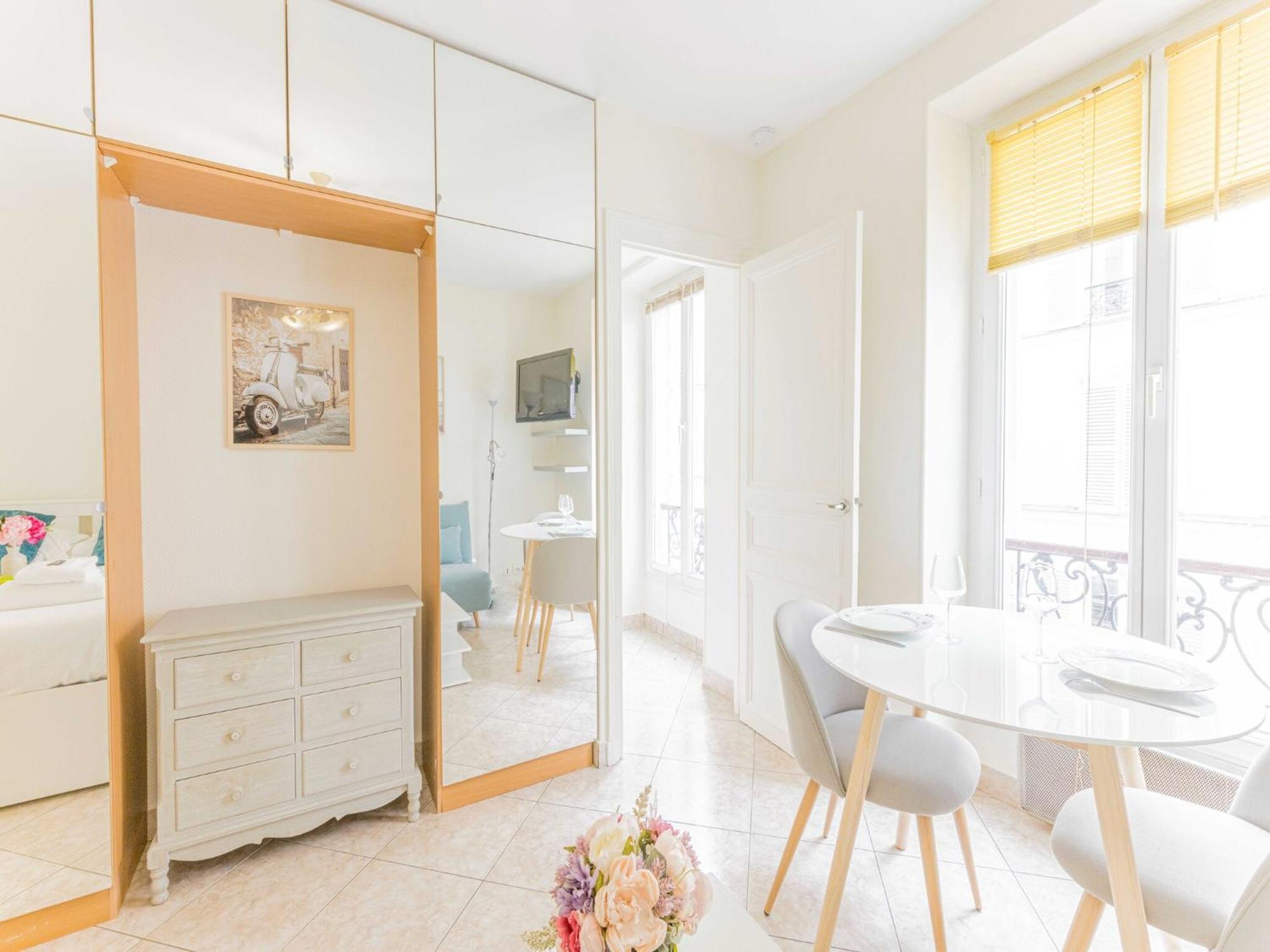 Cosy Studio For Two Tour Eiffel Champs De Mars París Exterior foto