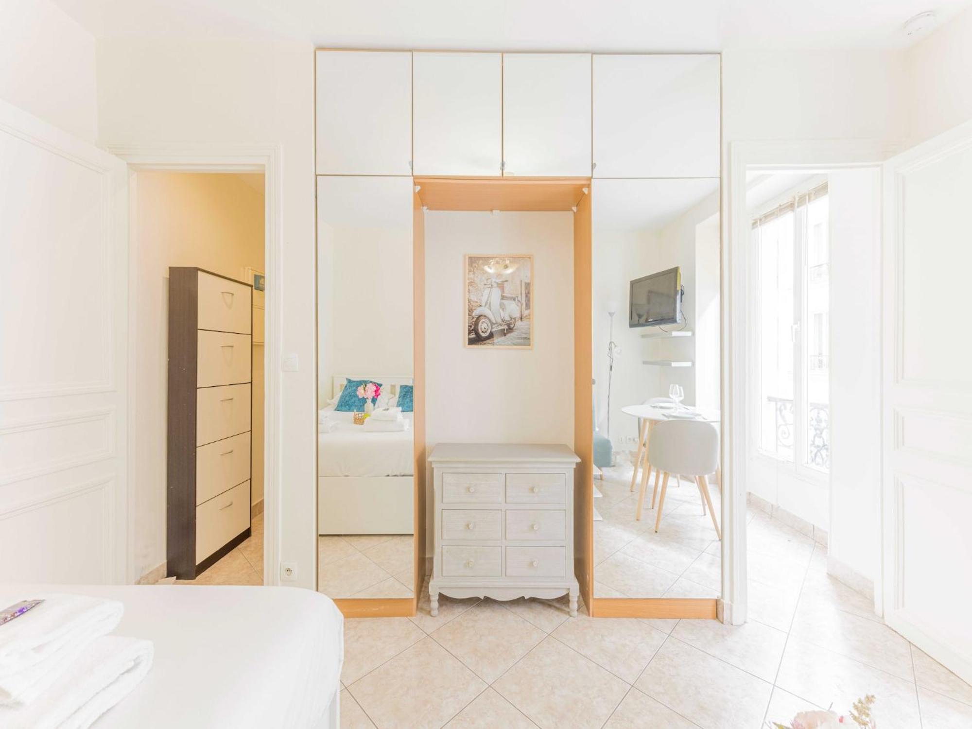 Cosy Studio For Two Tour Eiffel Champs De Mars París Exterior foto